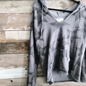 Star Pullover (NWOT)